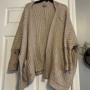 Grey/Cream Cardigan